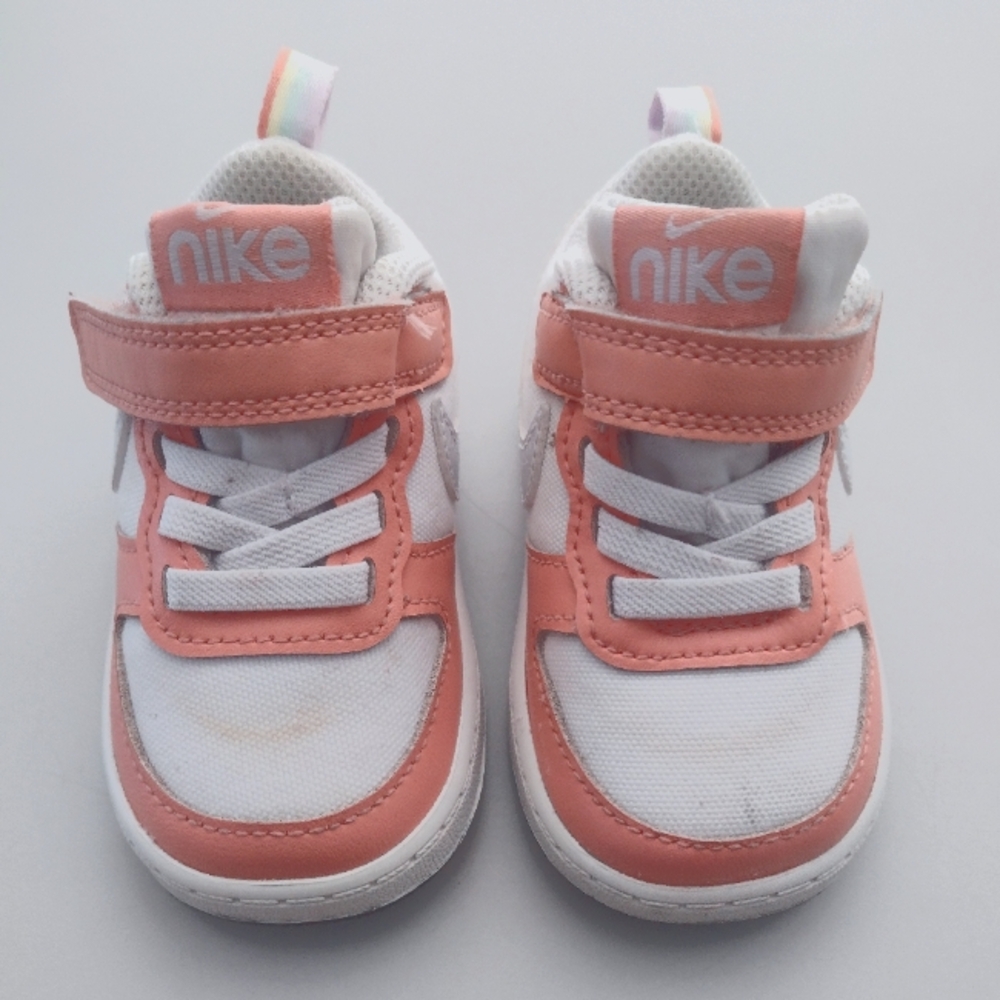 Nike Court Borough Low 2
